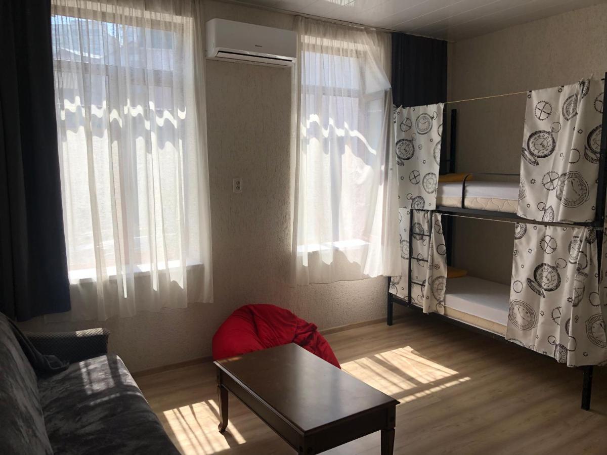 Suncity Hostel Μπατούμι Εξωτερικό φωτογραφία