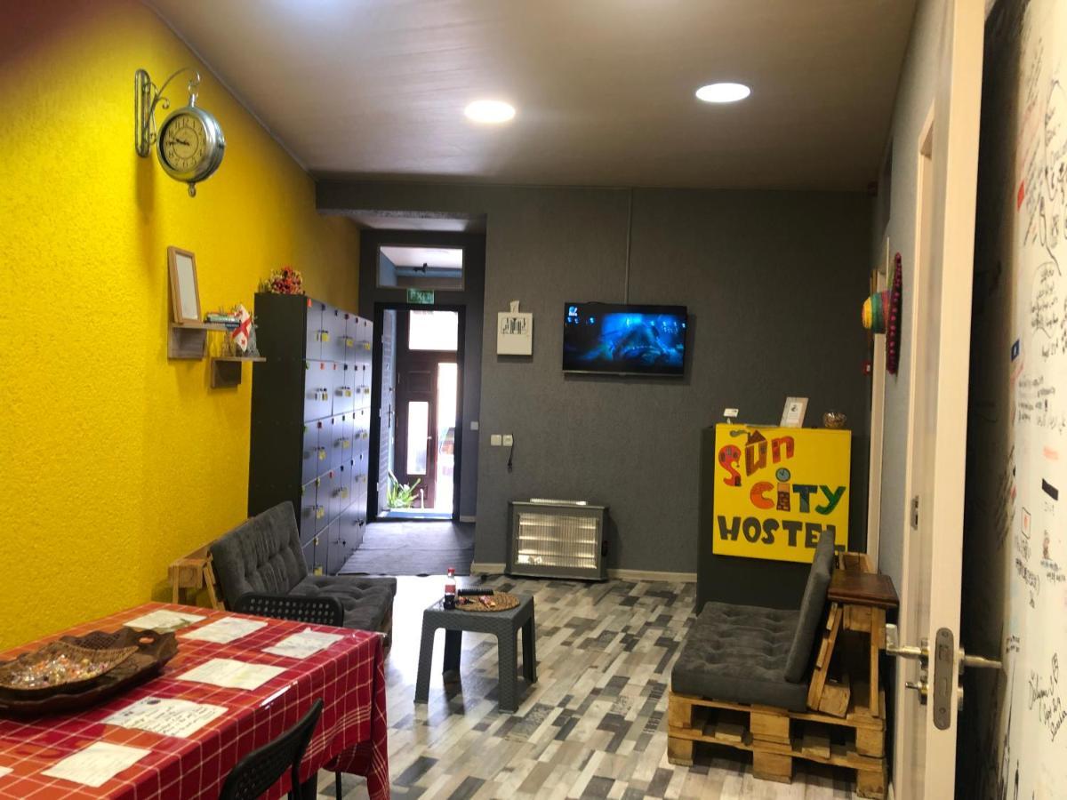 Suncity Hostel Μπατούμι Εξωτερικό φωτογραφία